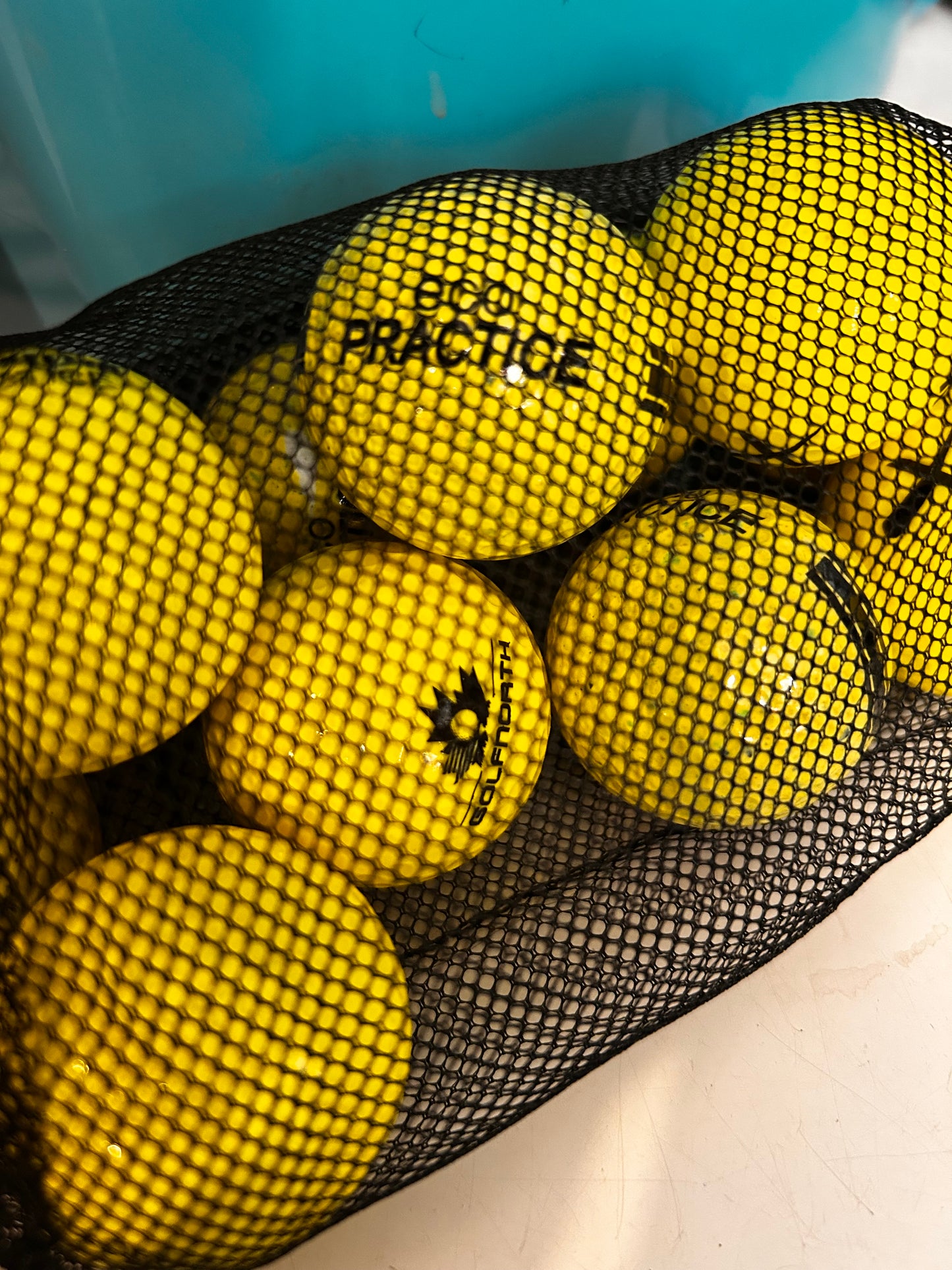 Brand new 2pc range balls