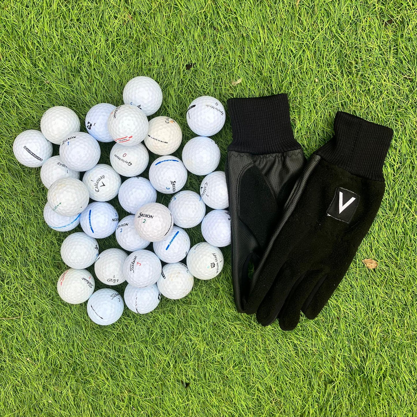 Special offer Bundle 30 grade A Balls with free winter fleece gloves